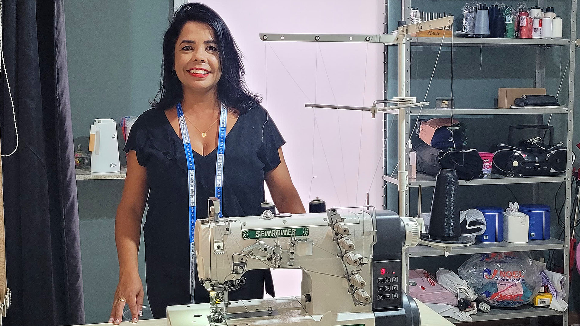 Flávia Freitas e Fabulosa Costura – Roupas Sob Medida e Uniformes Profissionais em Varginha