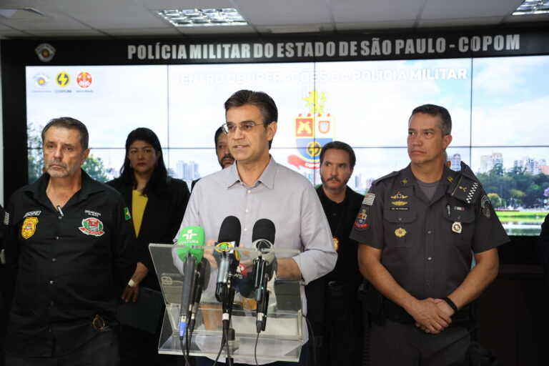 ‘Bandido que levantar arma para polícia vai levar bala’, afirma governador Rodrigo Garcia