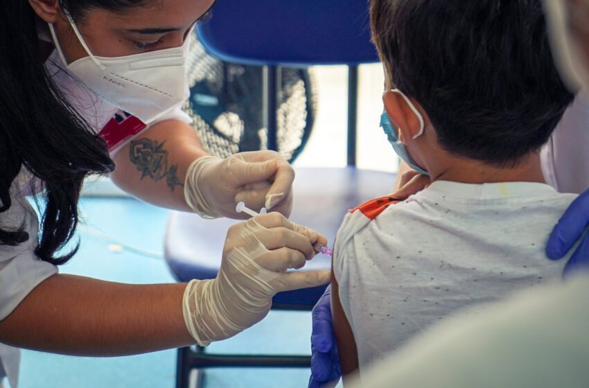  Imunização de crianças contra Covid-19 segue em Taboão da Serra