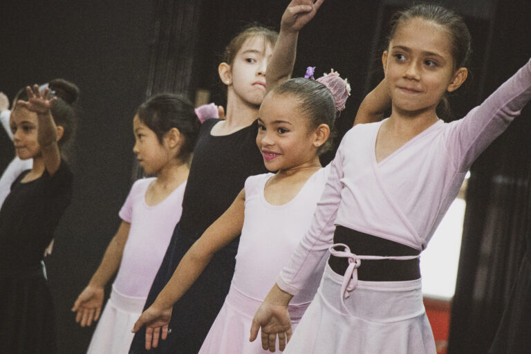 Escola Municipal de Artes de Taboão da Serra abre matrículas para cursos no Polo Cemur