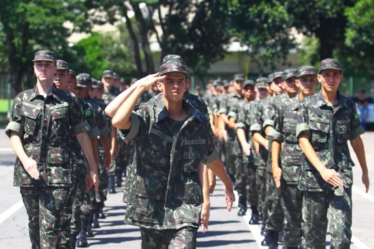 Moradores de Taboão da Serra e região têm até 30 de junho para fazer alistamento militar