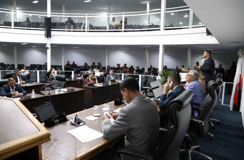 Câmara de Taboão da Serra aprova projetos que beneficiam GCM e Operador de Trânsito
