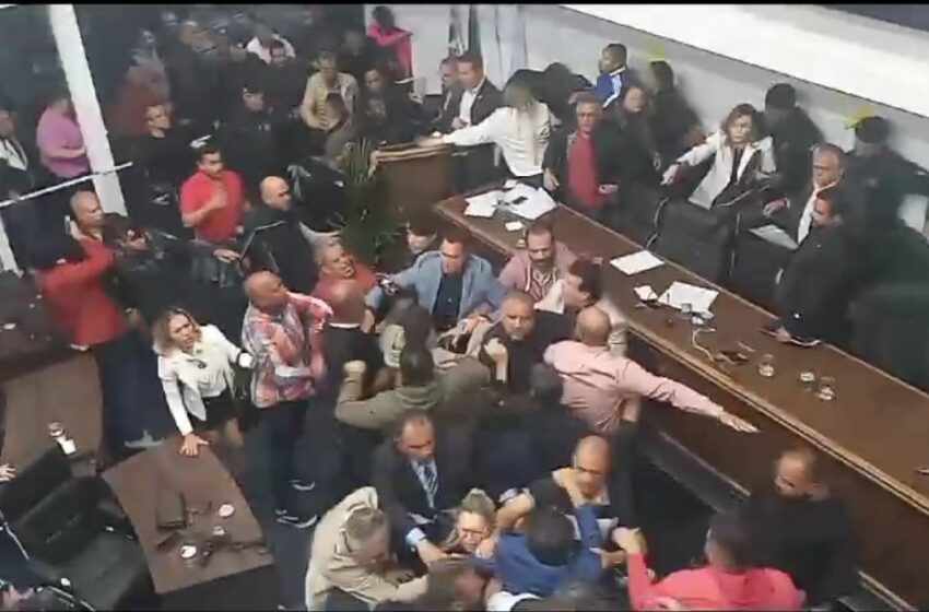  Audiência Pública na Câmara de Taboão da Serra é marcada por cenas de agressão
