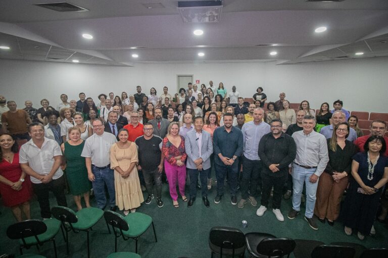 Taboão da Serra recebe 54 profissionais do Mais Médicos para ampliar atendimento na Saúde Básica