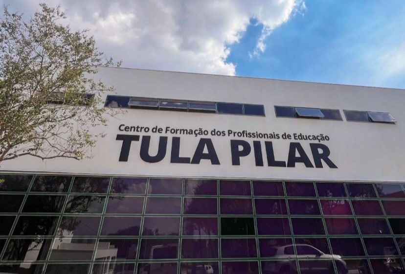  Governo Aprígio inaugura Centro de Formação dos Profissionais da Educação- Tula Pilar